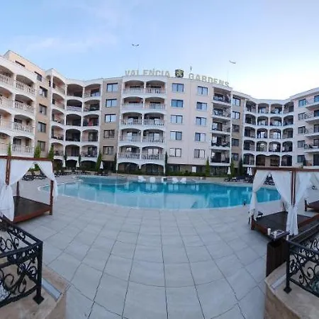 Valencia Gardens Lux 4 Per. Apartmán