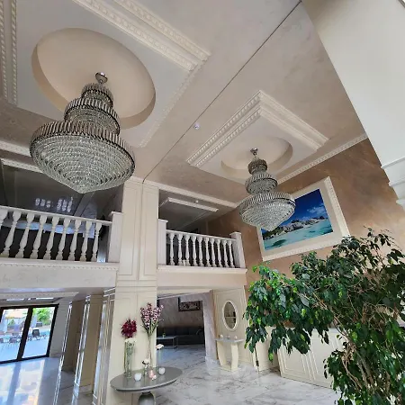 Valencia Gardens Lux 4 Per. Apartament *